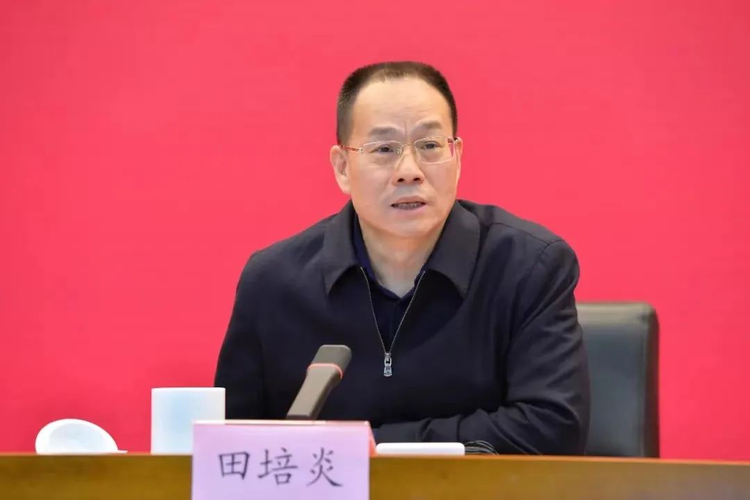 秦川集團黨委組織參加學習貫徹黨的二十大精神中央宣講團國資國企系統(tǒng)報告會